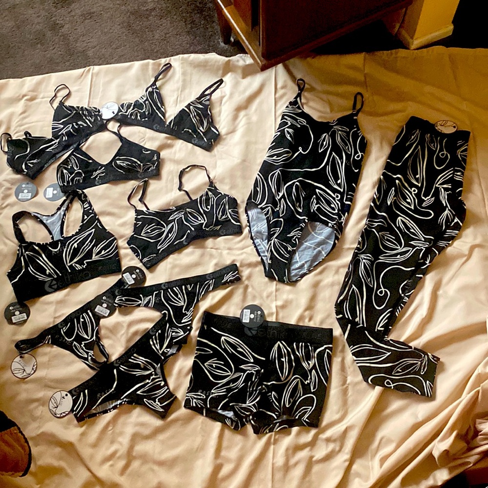 Lot of 11 pieces, Ethika underwear. Size SMALL